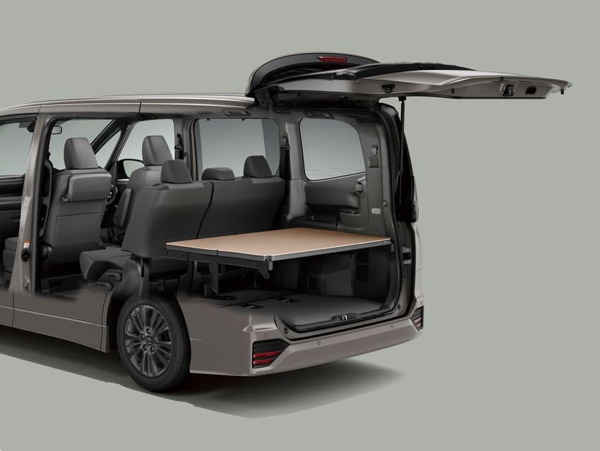 Toyota 新款 Noah、Voxy 化身空間魔術師！後廂升級展現多元使用機能