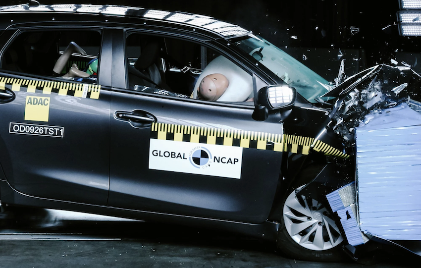 Toyota Starlet 碰撞測試結果，該車因成人與兒童乘員保護表現不佳，最終僅獲得 0 星安全評級。