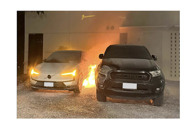 Volvo EX30 電動休旅再次火燒車  泰國停掛牌！車主群發起訴訟要求退費