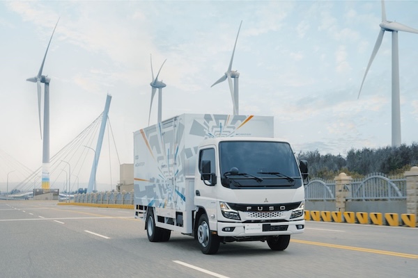 FUSO 純電貨卡推限時優惠  eCanter 開 7 年就回本