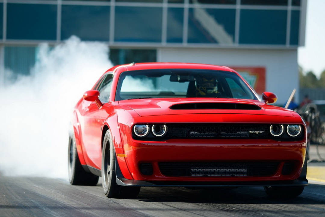 SRT打造Challenger SRT Demon一舉成為直線最速量產車。