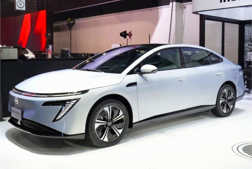 全新 Primera 實際上就是 Nissan 去年發表的 N7 純電轎車。