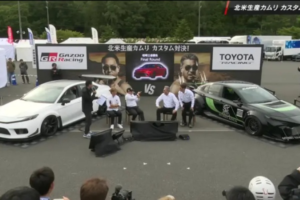 Toyota 兩大高層對決！最瘋狂 Camry 版本出爐 雙引擎 700 匹馬力