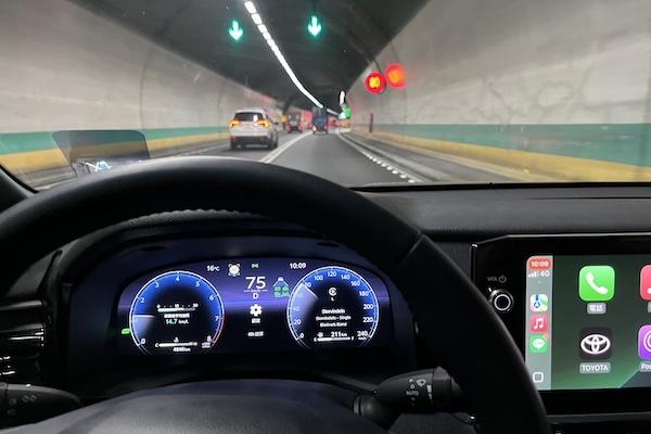 駕駛最愛功能遭打臉!美研究:ACC、車道置中恐讓人更容易分心