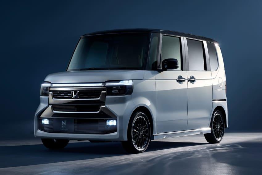 Honda 公布小改款 N-BOX 資訊，將於 7 月在日本上市。圖為 Custom 版本。