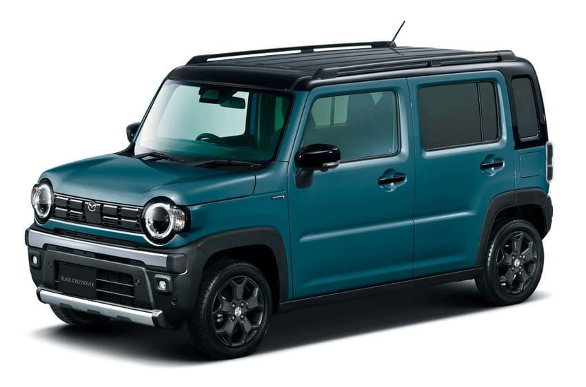 ZS、ZT 車型採用更為粗獷的造型設定。