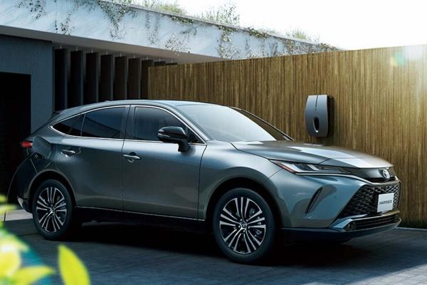Toyota 高級版 RAV4 改款即將發表！全面搭載 Hybrid 與 PHEV 動力