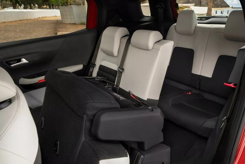 新世代 C3 Aircross 提供七人座車型選擇。