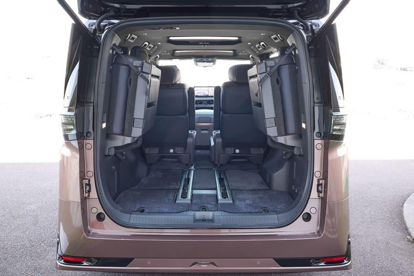 Nissan 全新旗艦 MPV 售價出爐！全方位豪華升級挑戰 Toyota Alphard
