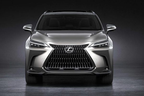 Lexus NX 優先升級 AI 語音導航！擴增實境、串流影音一次滿足
