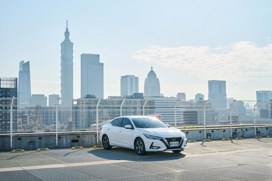 格上租車舉辦「推薦狂潮」，推薦好友加入會員有機會抽萬元租車金。
