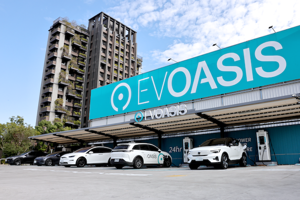 電動車充電價格戰白熱化  EVOASIS 暑期祭最低每度 5.25 元力抗特斯拉