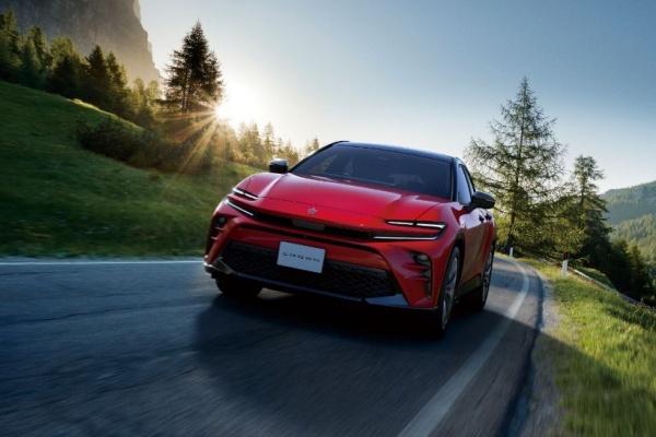Toyota 皇冠跑旅 Crown Sport 改款 7 月底接單!台灣有望跟進導入