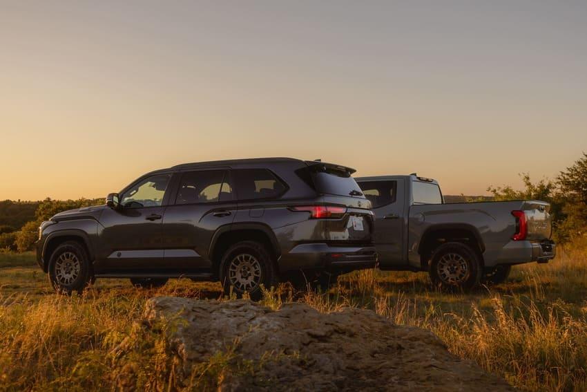 Sequoia 為旗艦皮卡 Tundra 的 SUV 雙生版本。
