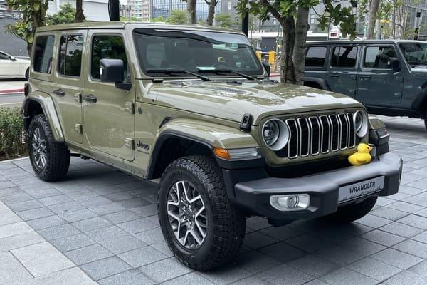 Jeep 招牌越野休旅 Wrangler 重返台灣接單破 400 張!首批開始交車