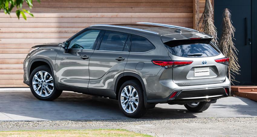 美規 Highlander 被視為放大版 RAV4。