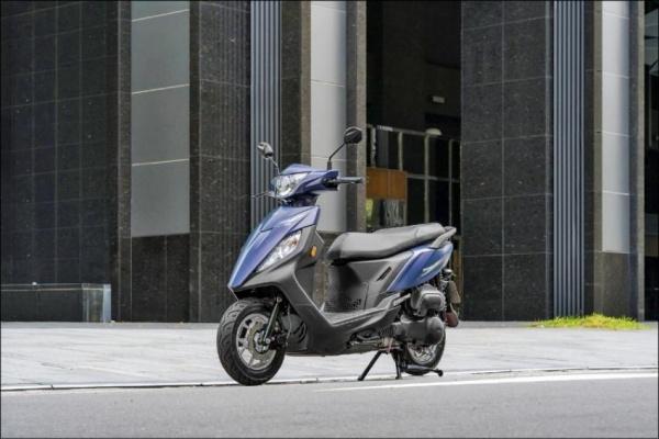 SYM 迪爵測試車搭雙槍避震引關注!有望是市售版 150 開發中