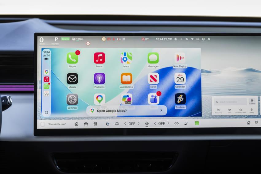 車載系統支援無線 Apple CarPlay、Android Auto，展現科技便利性。