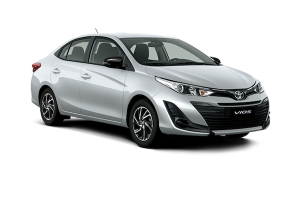 第一台車、駕訓班教練車都是它!Toyota Vios 停產掀起滿滿青春回憶