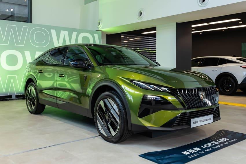 Peugeot 小改款 408 跨界轎跑正式抵台，售價 123.8 萬元起。