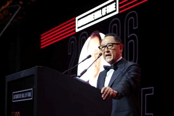 最熱血汽車掌舵人!豐田章男入選汽車名人堂 達成三代同堂壯舉