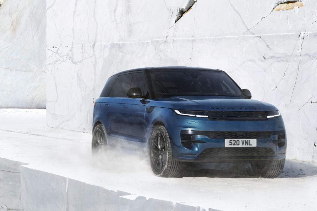 Range Rover Sport純電新軍上陣 550匹馬力雙馬達四驅 剽悍休旅兼具越野本色