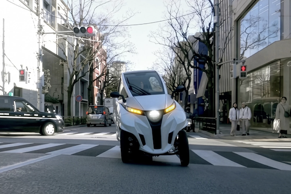 駕艙機車 Lean3 日本搶先本月交車!台灣車主最快得等 2027 年