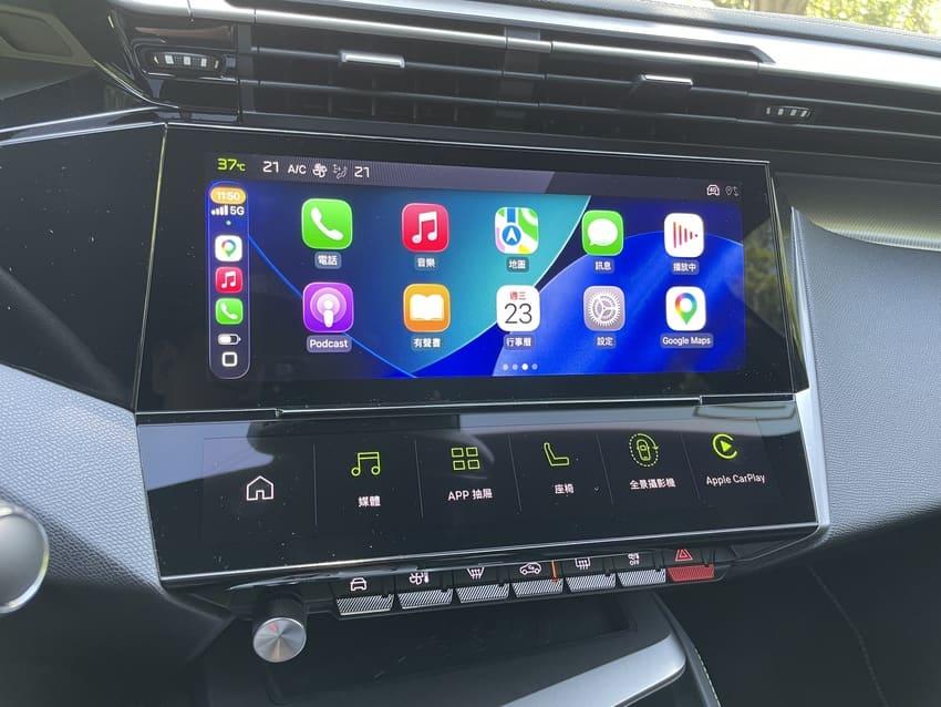 法獅跨界轎跑帥出新高度 油電動力同步升級！小改款 Peugeot 408 上路試駕
