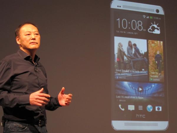 宏達電發表旗艦機種M8