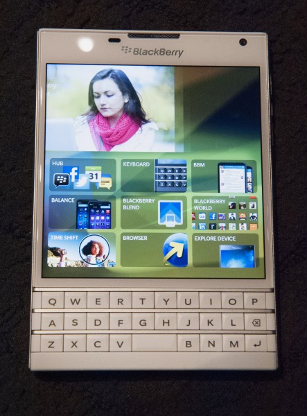 黑莓攏絡蘋果用戶 拿iPhone換機享折扣