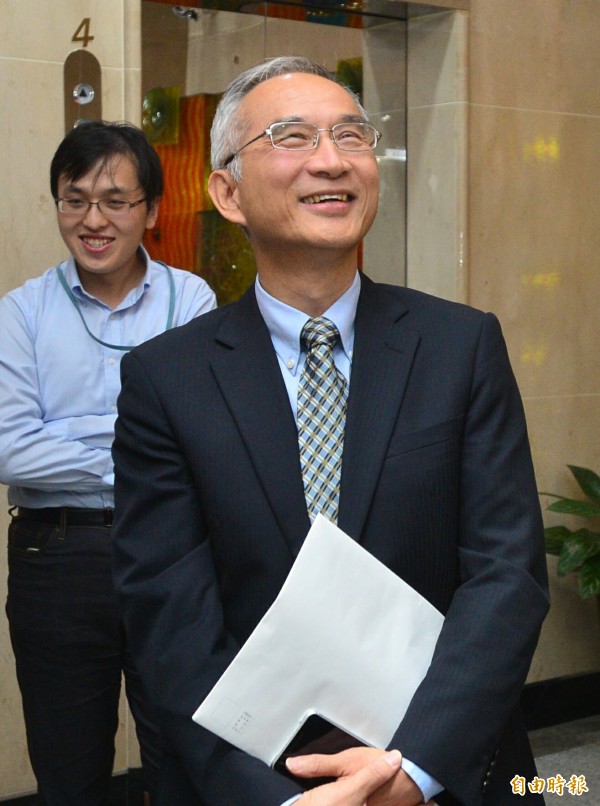 爭取2600MHz 呂芳銘：亞太電信拚了