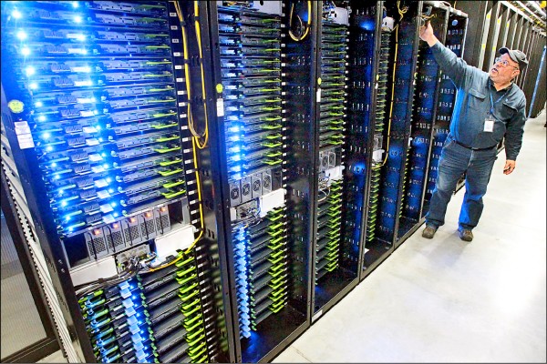 伺服器需求日盛 供應商獲利小金雞