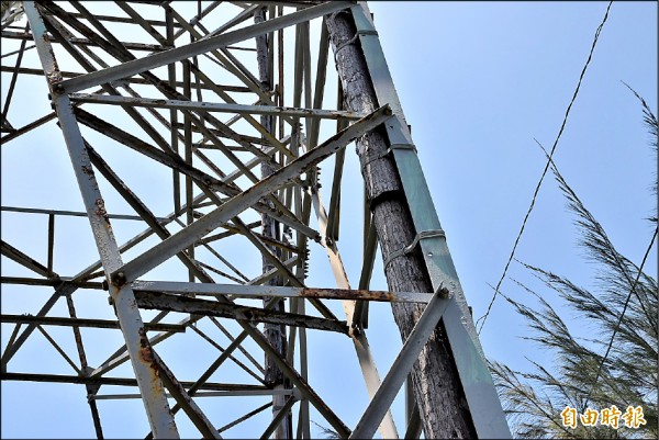 高齡電塔如危樓 台電拚年底汰換完