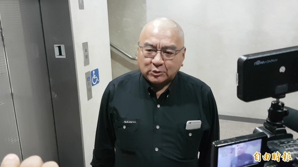 需錢孔急？尹衍樑降價求售大潤發 折價24.41％