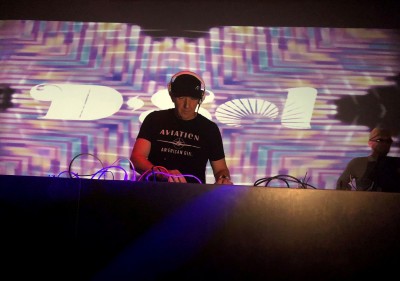 高盛CEO雙面身份 週末夜晚化身成為城市DJ