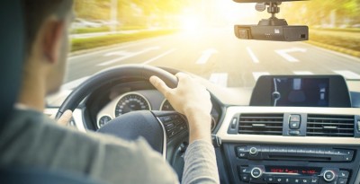 威盛積極發展車聯網 美國卡車大會展示最新雙向行車紀錄器 