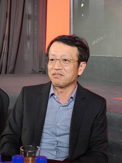 搶3倍券商機  Sony Mobile首款旗艦5G手機Xperia 1 II登台