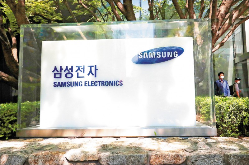 國際現場》化敵為友？ 傳三星擬向LG買面板