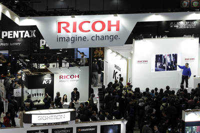 疫情削減辦公設備需求 日本理光、佳能等5供應商裁員1.6萬人