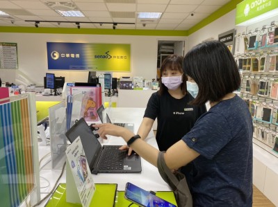 疫情升溫 電信業者推優惠搶防疫商機 