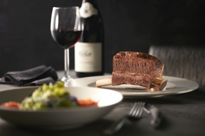 王品喊防疫也要慶生   粉絲團留言抽王品牛排禮券