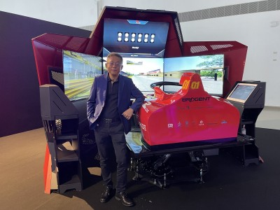 體感科技為元宇宙關鍵要素！智崴展出「元宇宙未來遊戲座艙」