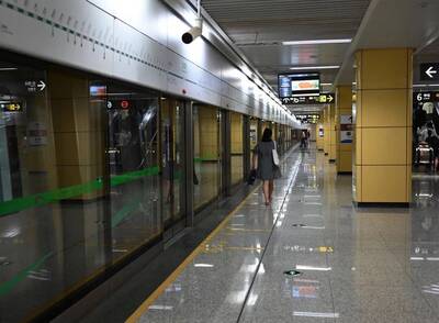 四川水力發電降5成 國家電網想方設法保供電 四川水力發電降5成 國家電網想方設法保供電