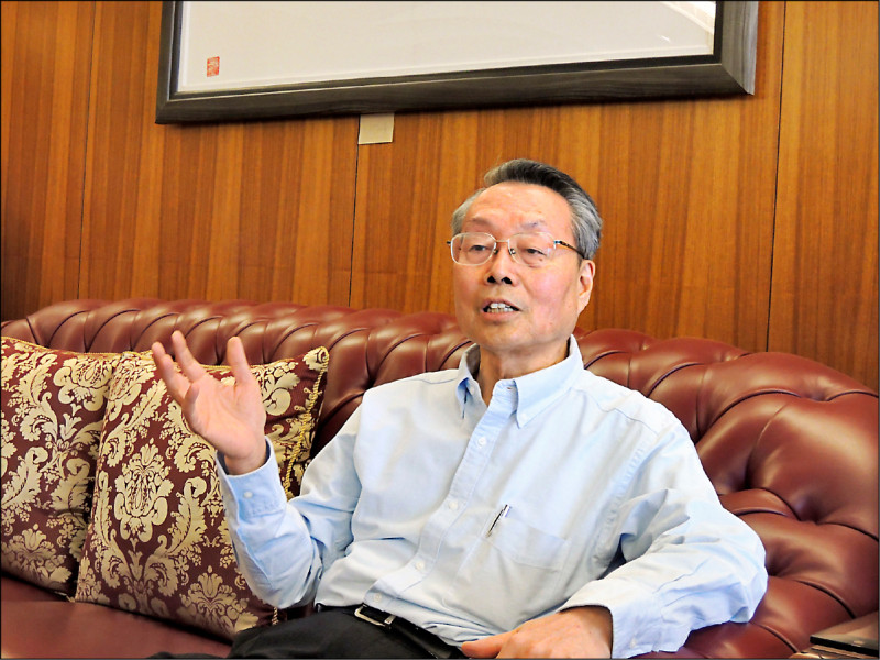 施振榮挺台積赴美設廠