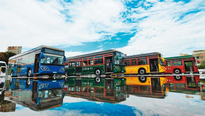 緯創拿下成運董事席次 攜手國泰3強聯手發展電巴