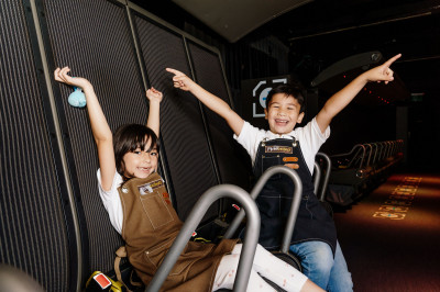 挹注Q2營收 智崴i-Ride飛行劇院4月1日推《皮諾丘》