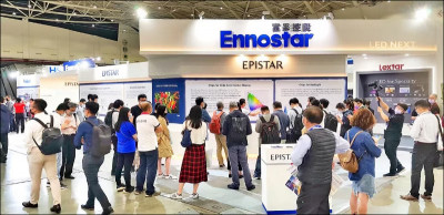 Touch Taiwan明起登展 富采六箭齊發