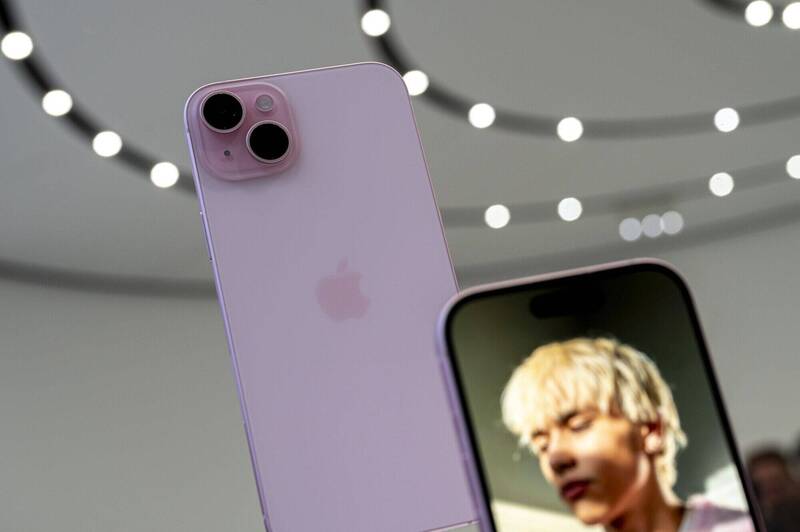 iPhone 15在中國未引起轟動 蘋果嚴峻挑戰