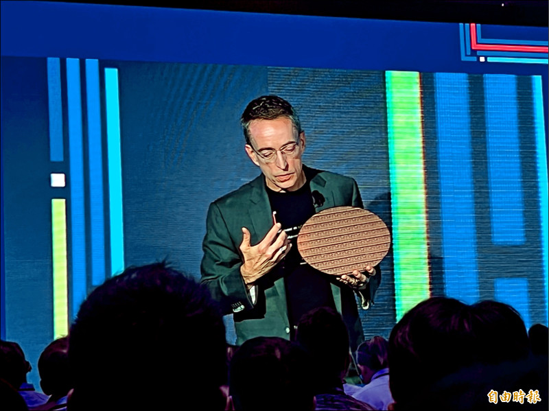 英特爾執行長季辛格：PC庫存已健康