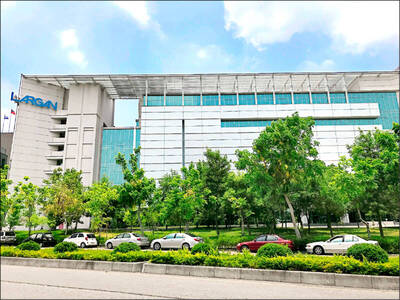 外資目標價喊3200元 大立光股價創28個月來新高